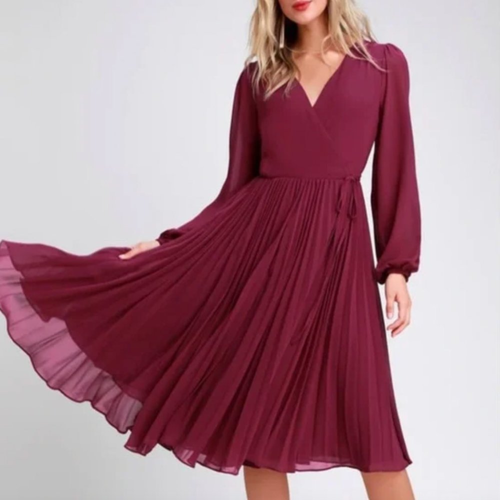 Lulus First Impression Magenta Pleated Midi Wrap Dress, Size Medium, NWT